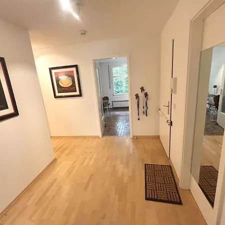Apartment Sunny 3 Beds 1,5 Bad